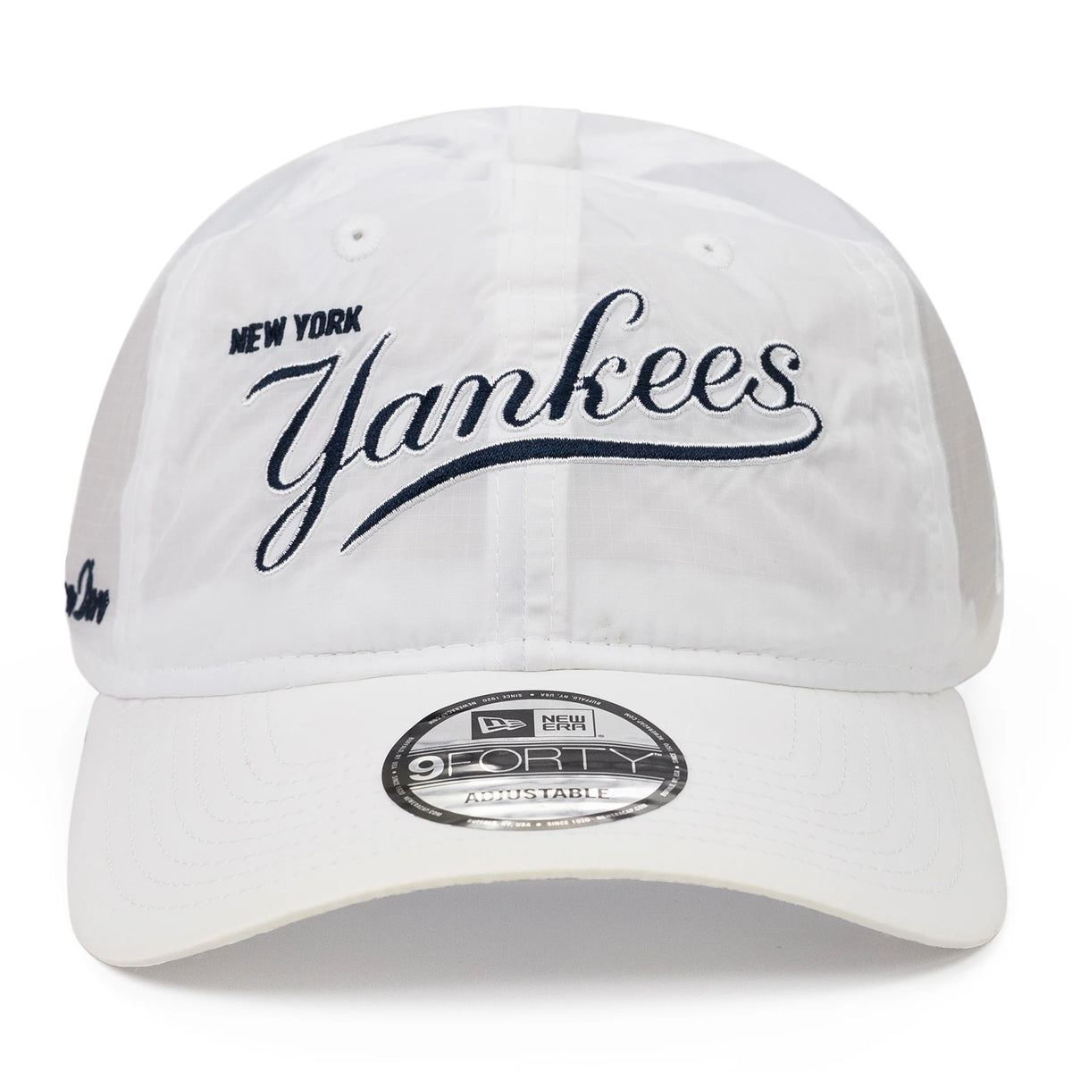 dimmoire ディムモアール ロゴ刺繍ダメージCAP White dimmoire ディムモアール ロゴ刺繍ダメージCAP White dimmoire